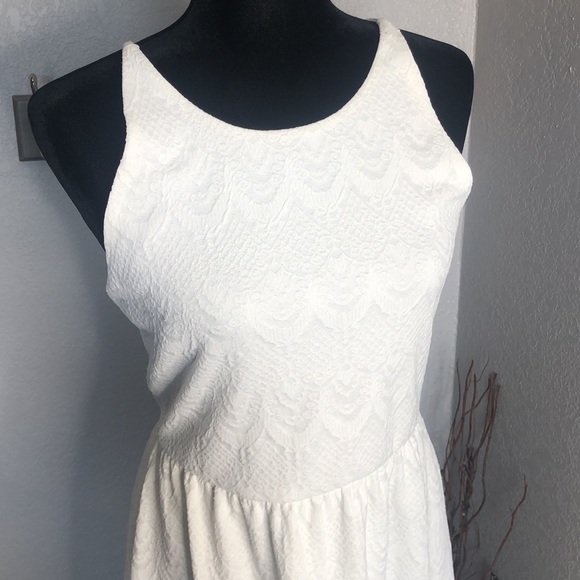 Maurice’s White Dress - Picture 2 of 8